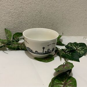 Seattle Washington Souvenir soup Mug New G16